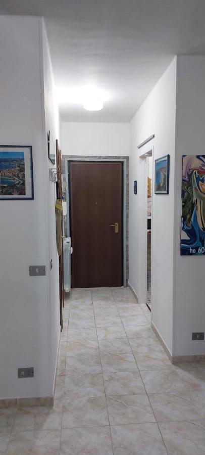 Ferienwohnung Ampio Monolocale Con Terrazzo - A 2 Passi Dal Mare Latte Exterior foto