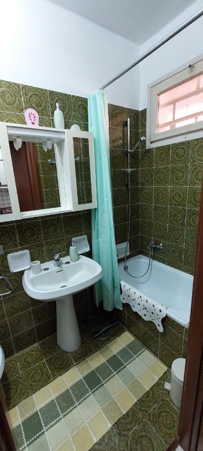 Ferienwohnung Ampio Monolocale Con Terrazzo - A 2 Passi Dal Mare Latte Exterior foto